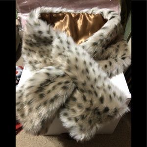 Faux Fur Collar